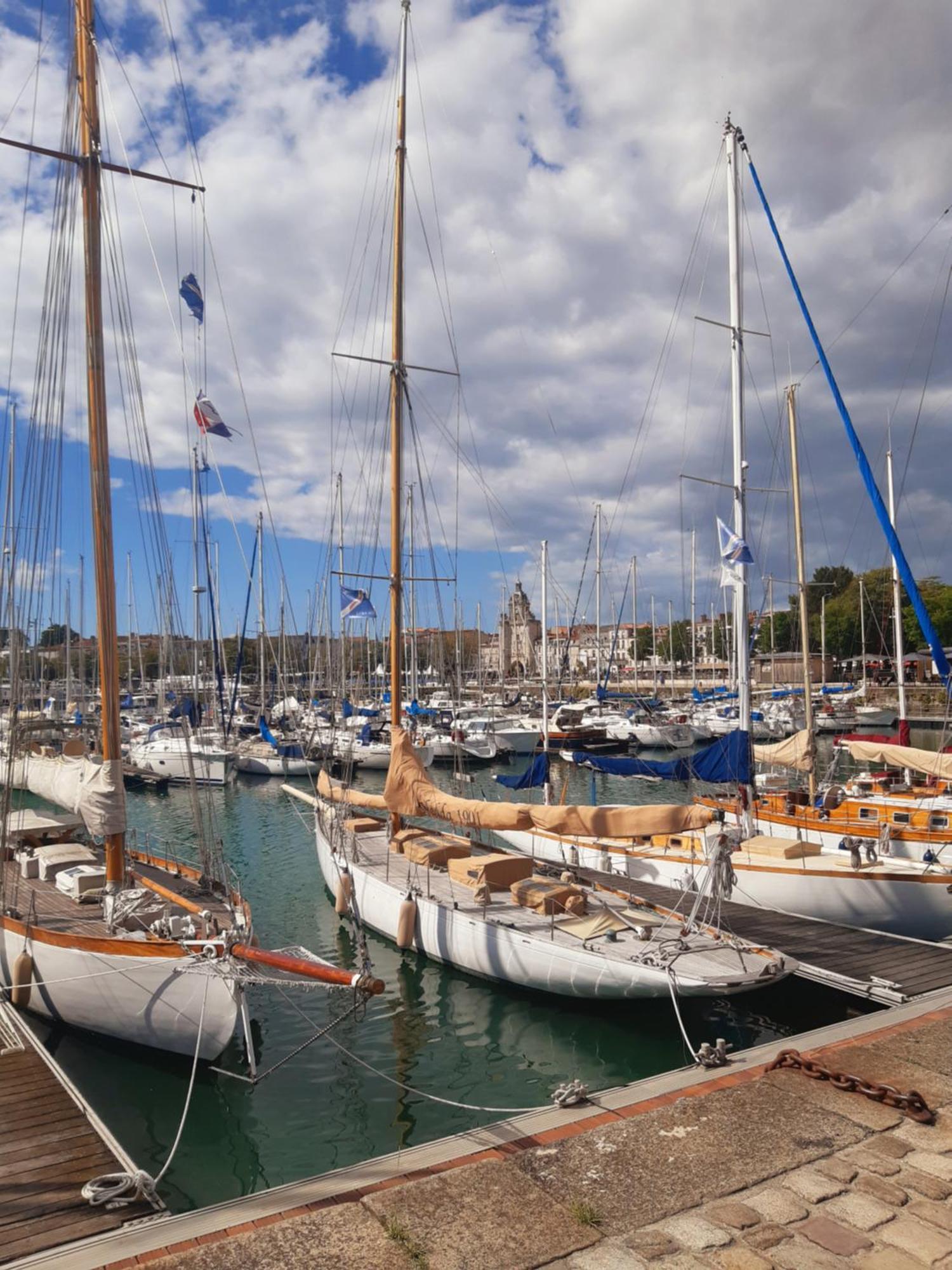 Maison De Vacances Entiere A 10 Mn De La Rochelle Dompierre-sur-Mer Eksteriør billede