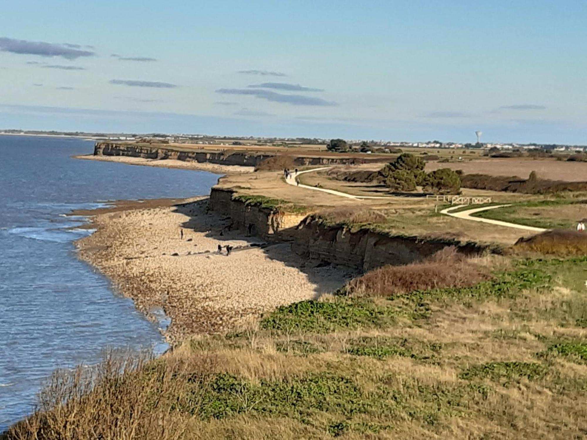 Maison De Vacances Entiere A 10 Mn De La Rochelle Dompierre-sur-Mer Eksteriør billede